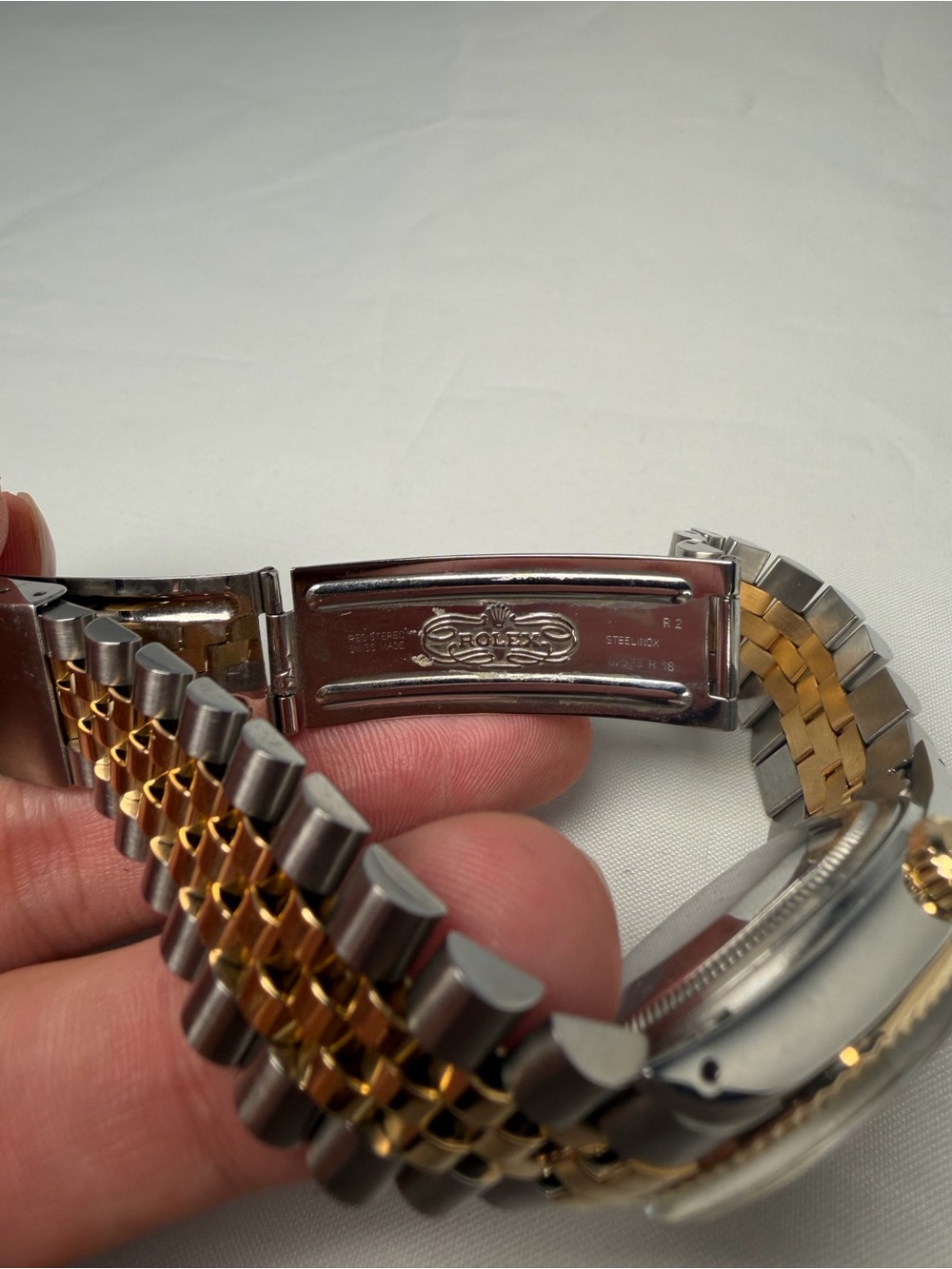 Rolex Datejust 36mm 16013 Jubilee Two Tone 18k Gold Steel Champagne Dial 1978 - Picture 13 of 14